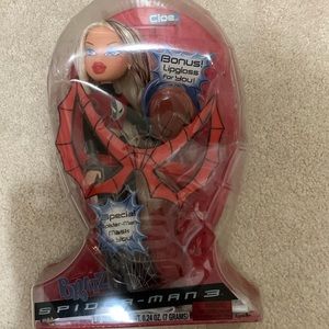 Bratz Spiderman Cloe in damaged box
